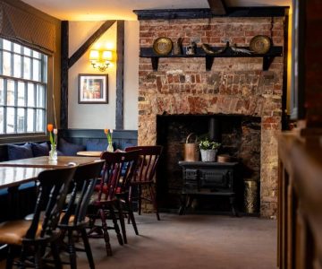 Globe, Hitchin_03 Globe, Hitchin_03